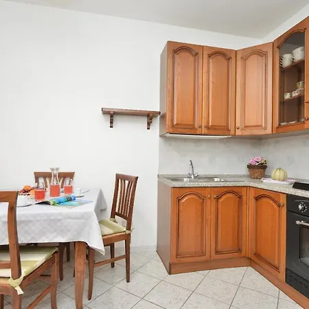 Izzhome Sweetness Pula